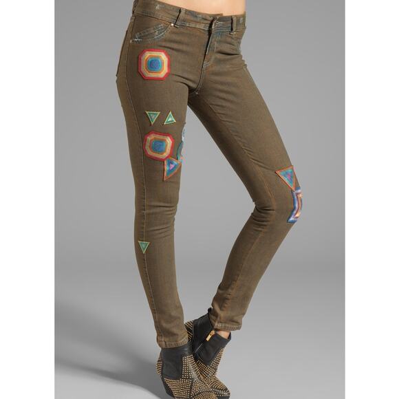 Revolve Chaser Women’s 27 Green Patched Boho Skinny Denim Jeans Retro NWT - Picture 1 of 7